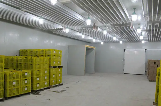 冷庫(kù)環(huán)境工作對(duì)人有什么傷害