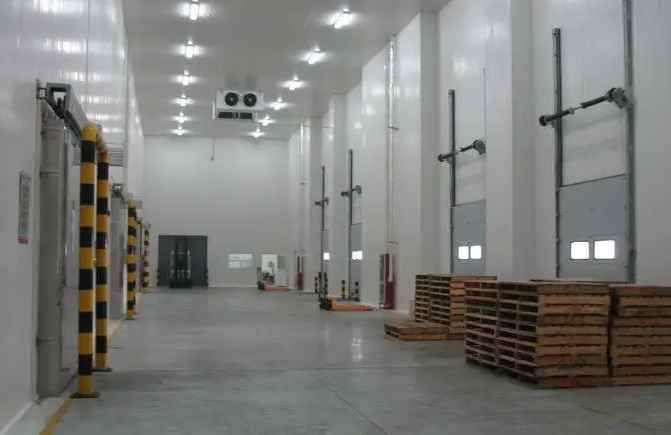 建造一個100平可食用冰塊冷庫價格多少 建造一個100平可食用冰塊冷庫價格多少